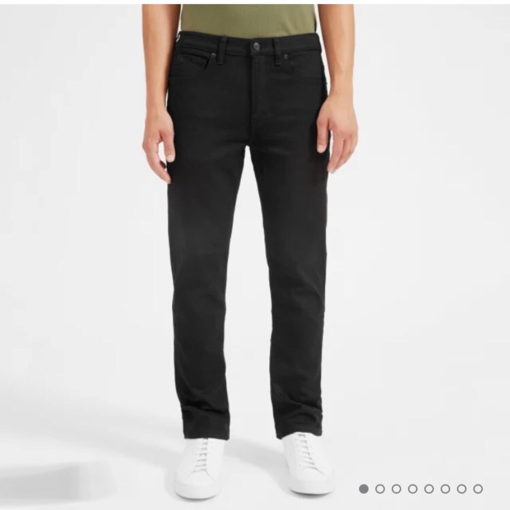 Everlane, Men’s “the straight fit jean” in black, size 33 x 32